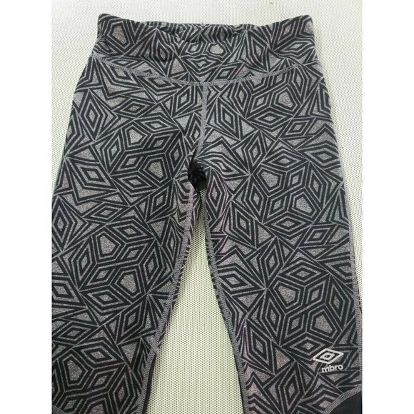 Umbro Yoga/Fitness Capri Pants size L/10-12 Gray P - Picture 1 of 4